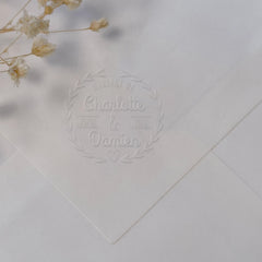 Cuño corazón con ornamentos