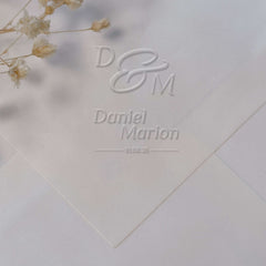 Sello en seco Boda iniciales + nombres